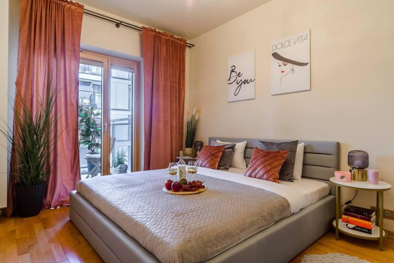 Lumina Premium Apart Near Mennica Residence Warsaw Luaran gambar